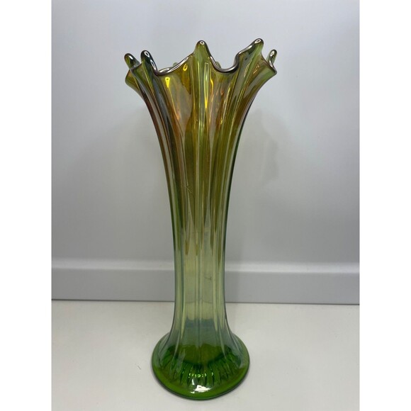 Northwood Carnival Green/Marigold Swung Glass Vase 10.25” Tall With N Logo - Picture 1 of 7